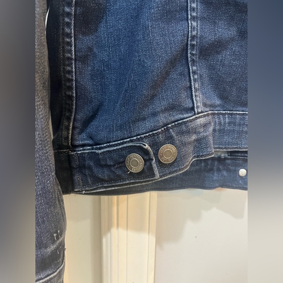 Jean Jacket - Picture 4 of 5